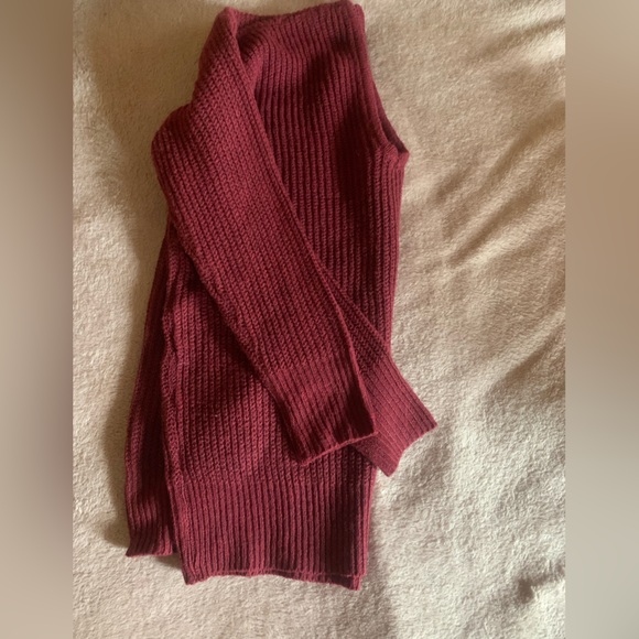 CHUNKY V NECK SWEATER - Picture 2 of 2